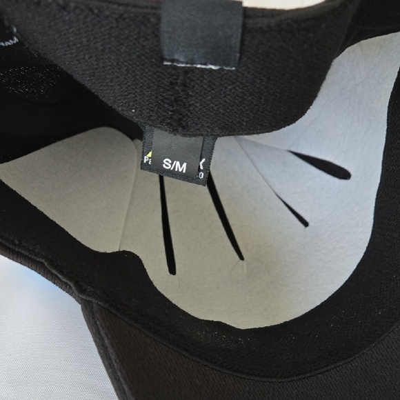 Callaway Black Golf Cap Sz S/M NWT - Picture 8 of 8